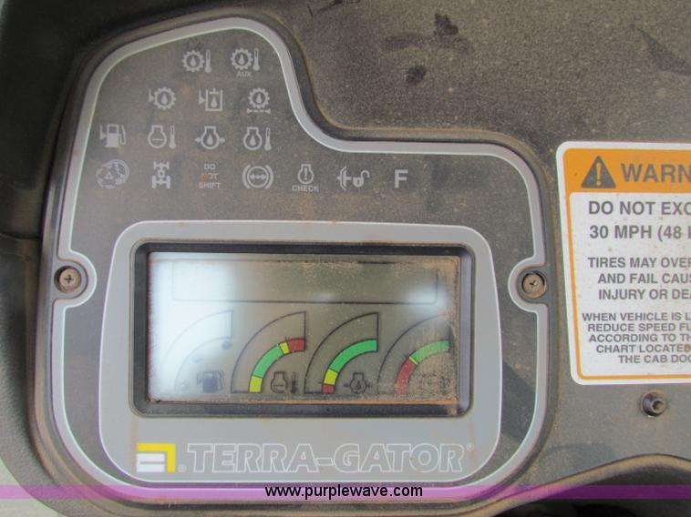 image for item B7214 2000 Ag-Chem TerraGator 8104 floater