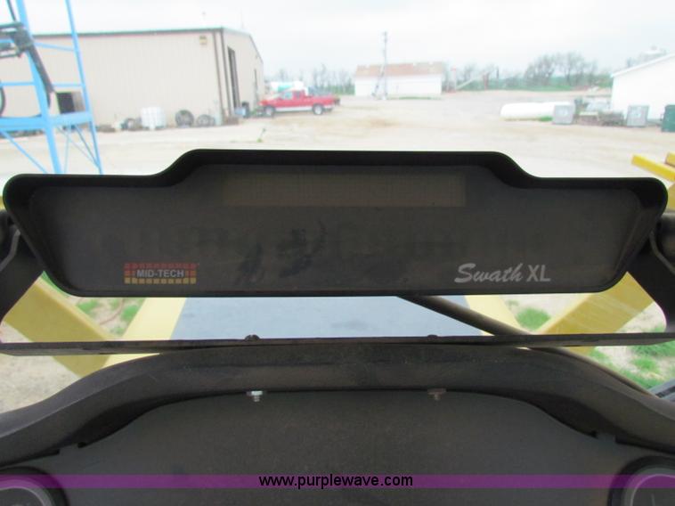 image for item B7214 2000 Ag-Chem TerraGator 8104 floater