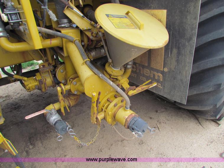 image for item B7214 2000 Ag-Chem TerraGator 8104 floater