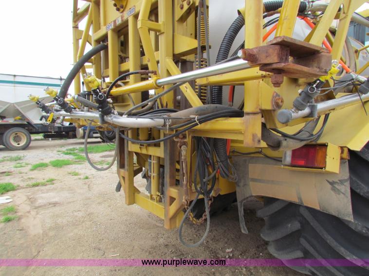 image for item B7214 2000 Ag-Chem TerraGator 8104 floater