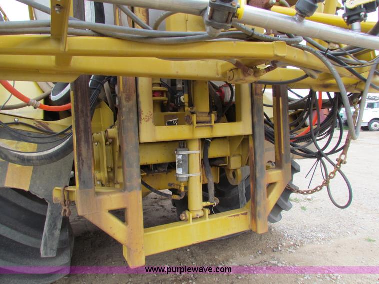 image for item B7214 2000 Ag-Chem TerraGator 8104 floater