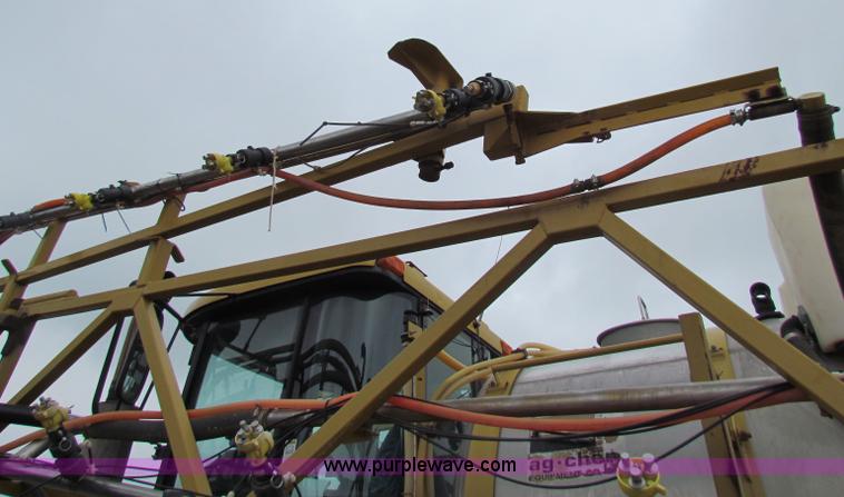 image for item B7214 2000 Ag-Chem TerraGator 8104 floater