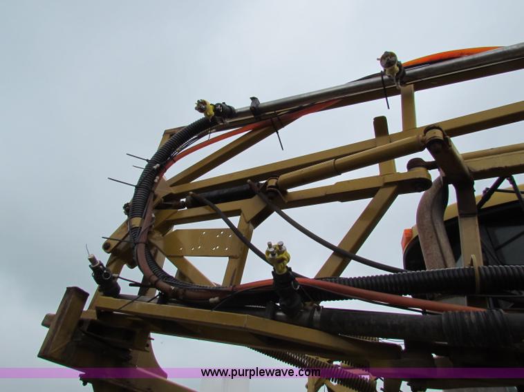 image for item B7214 2000 Ag-Chem TerraGator 8104 floater