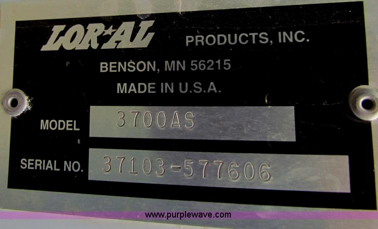 image for item B7215 1999 International 2574 Loral Air-Max V fertilizer truck