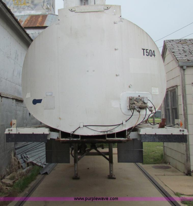 image for item B7226 1973 Trailmobile aluminum tanker trailer