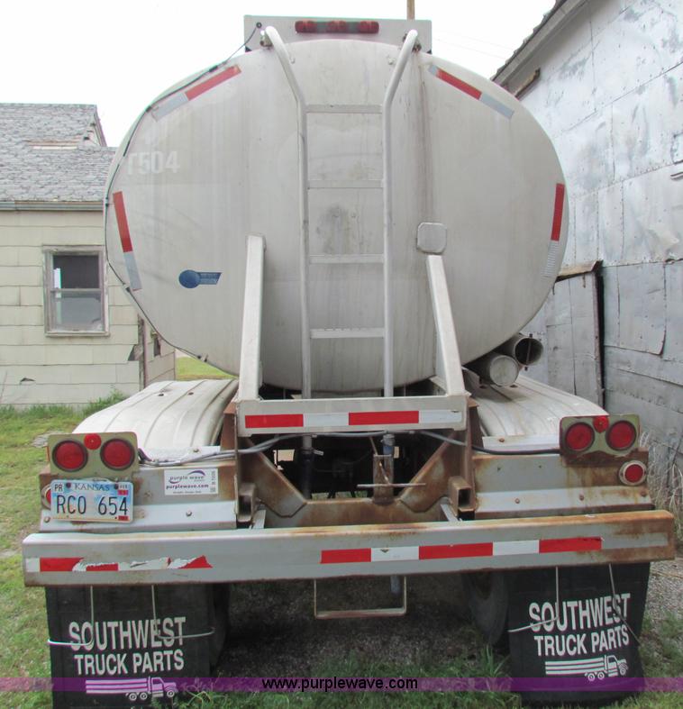 image for item B7226 1973 Trailmobile aluminum tanker trailer