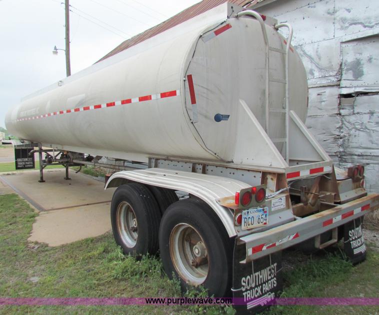 image for item B7226 1973 Trailmobile aluminum tanker trailer