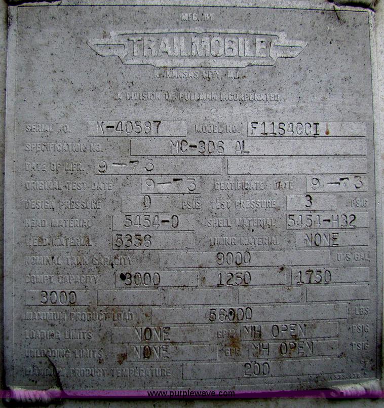 image for item B7226 1973 Trailmobile aluminum tanker trailer