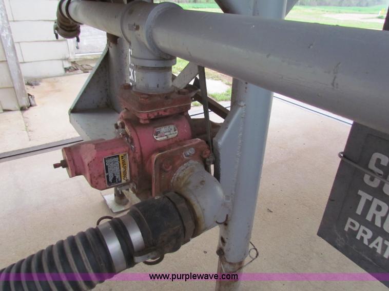 image for item B7226 1973 Trailmobile aluminum tanker trailer