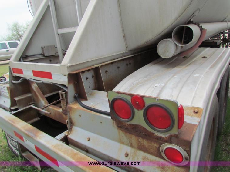 image for item B7226 1973 Trailmobile aluminum tanker trailer