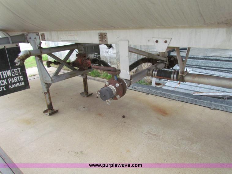image for item B7226 1973 Trailmobile aluminum tanker trailer