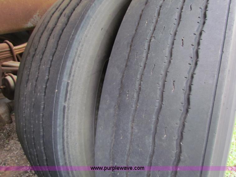 image for item B7226 1973 Trailmobile aluminum tanker trailer