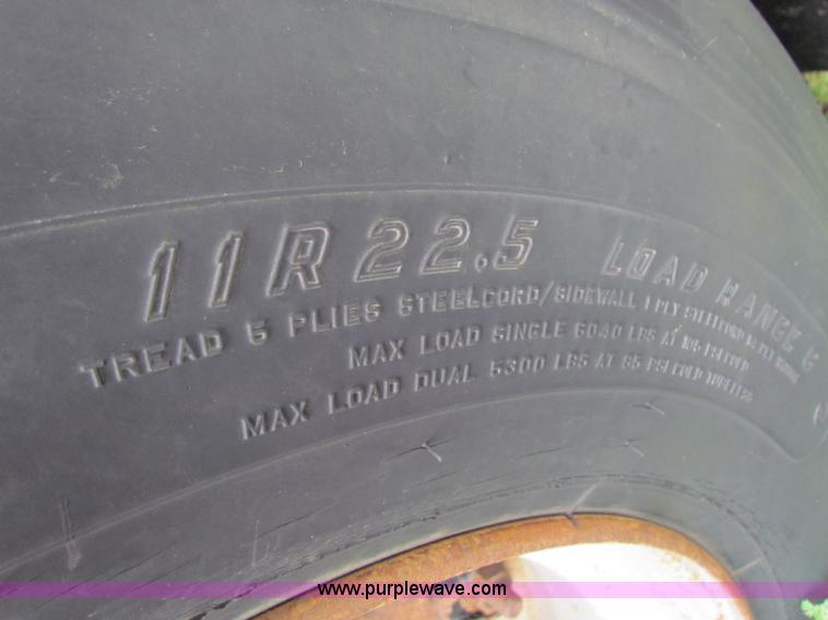 image for item B7226 1973 Trailmobile aluminum tanker trailer