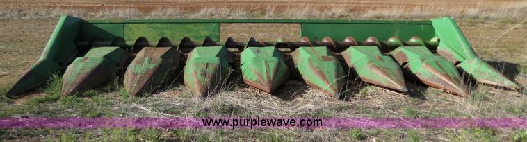 image for item C9671 John Deere 844 8 row corn head