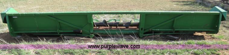 image for item C9671 John Deere 844 8 row corn head