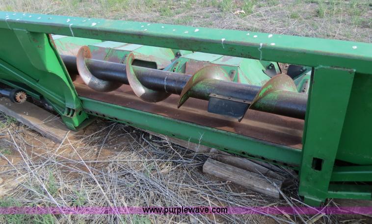 image for item C9671 John Deere 844 8 row corn head