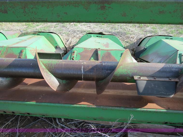 image for item C9671 John Deere 844 8 row corn head