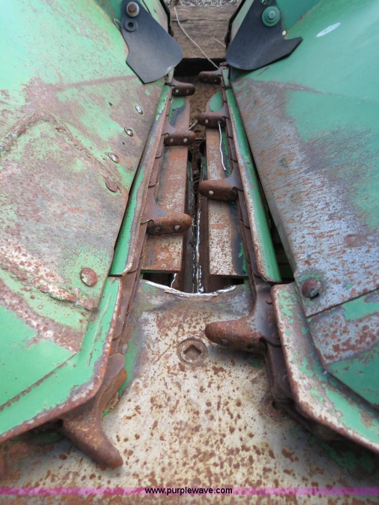 image for item C9671 John Deere 844 8 row corn head