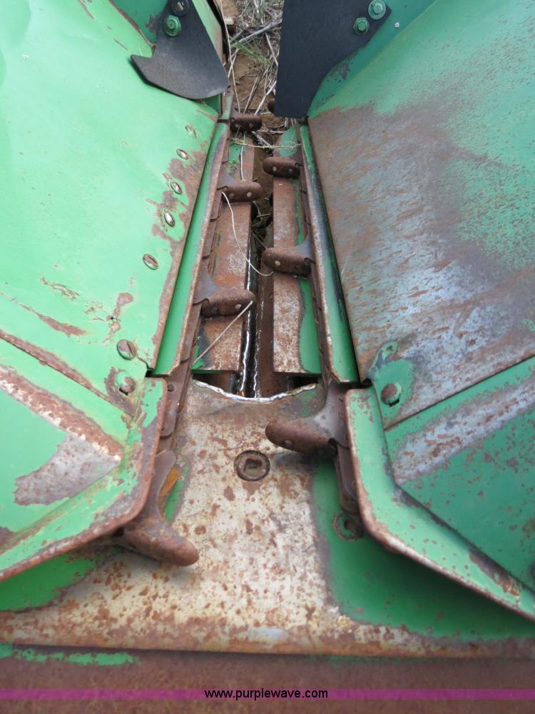 image for item C9671 John Deere 844 8 row corn head