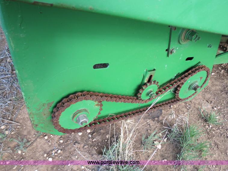 image for item C9671 John Deere 844 8 row corn head