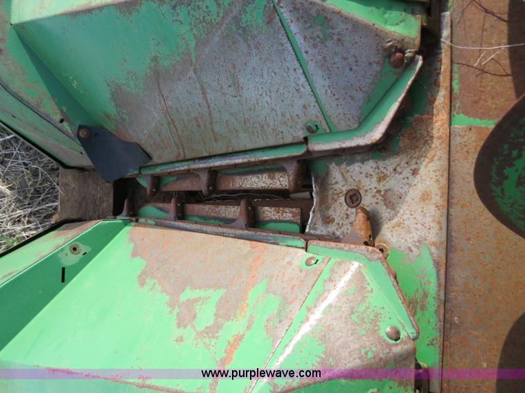 image for item C9671 John Deere 844 8 row corn head