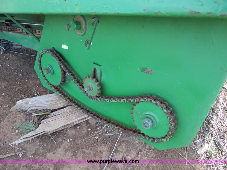 image for item C9671 John Deere 844 8 row corn head