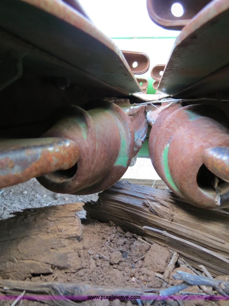 image for item C9671 John Deere 844 8 row corn head