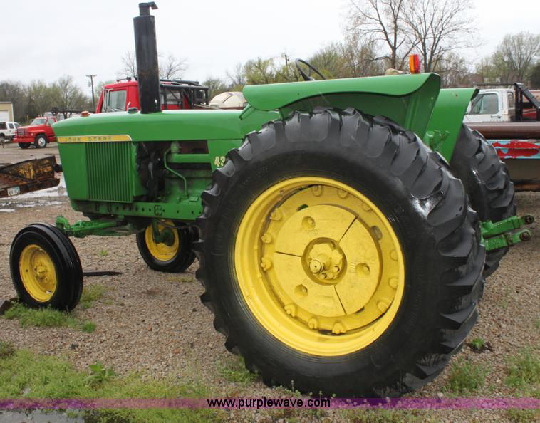 image for item D7507 John Deere 4320 tractor