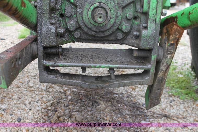 image for item D7507 John Deere 4320 tractor