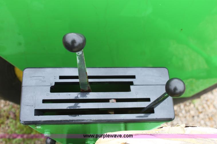 image for item D7507 John Deere 4320 tractor