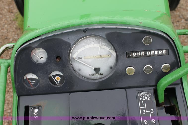 image for item D7507 John Deere 4320 tractor