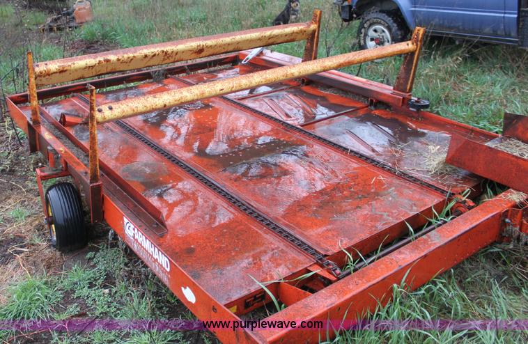 image for item D7536 New Holland Hayliner 278 small square baler