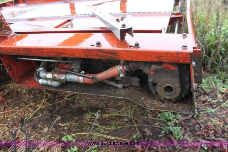 image for item D7536 New Holland Hayliner 278 small square baler