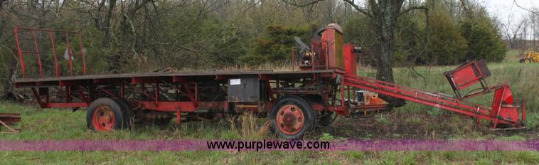 image for item D7537 Hay Monster hay wagon