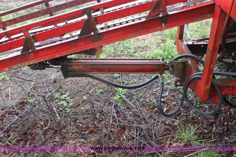 image for item D7537 Hay Monster hay wagon