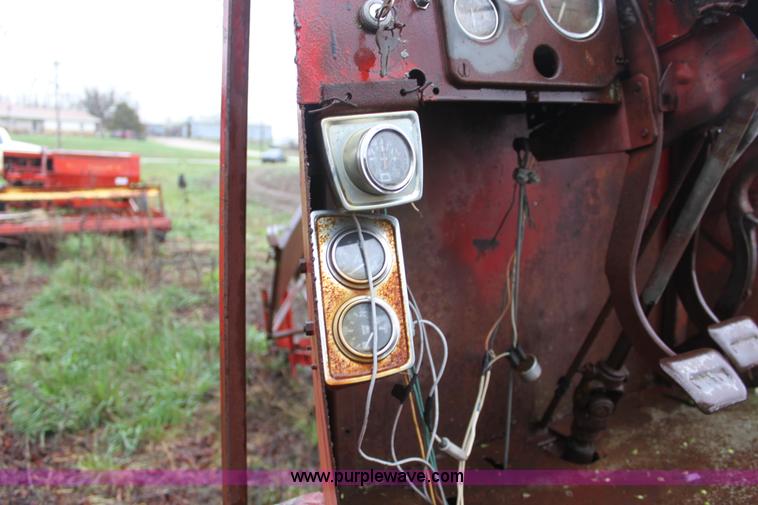 image for item D7537 Hay Monster hay wagon