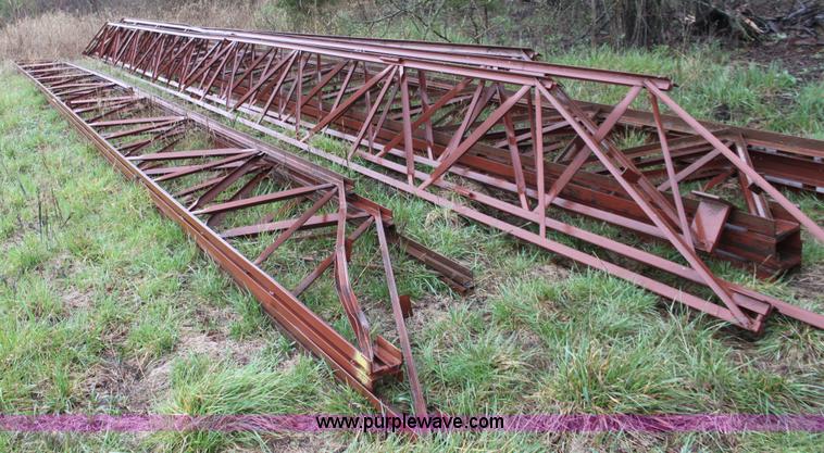image for item D7538 (8) metal trusses