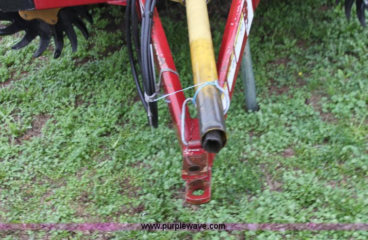 image for item D7540 M&W 4500 round baler