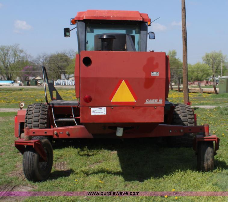image for item D7573 1999 Case IH 8850 swather