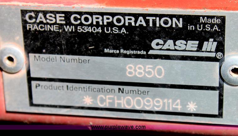 image for item D7573 1999 Case IH 8850 swather