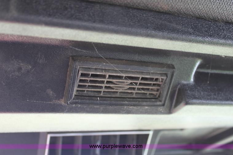 image for item D7573 1999 Case IH 8850 swather