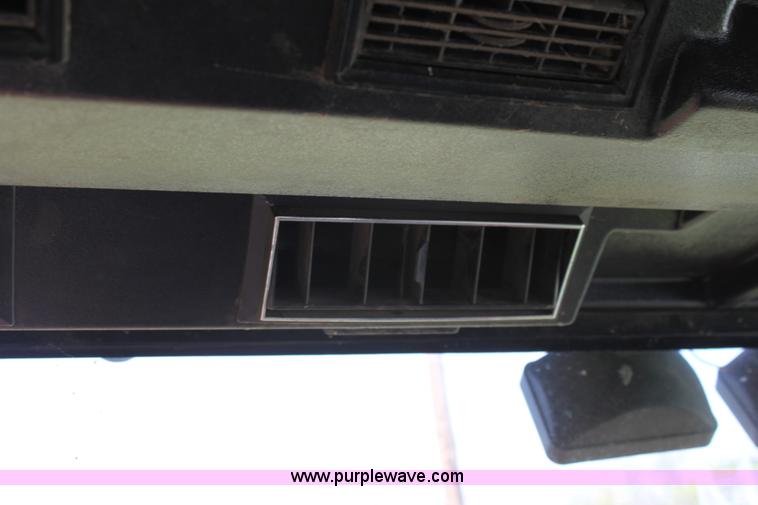 image for item D7573 1999 Case IH 8850 swather