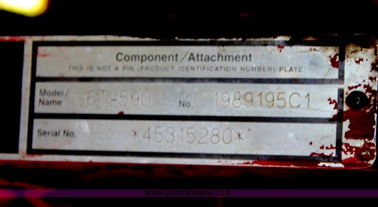 image for item D7573 1999 Case IH 8850 swather