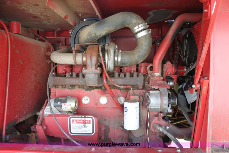 image for item D7573 1999 Case IH 8850 swather