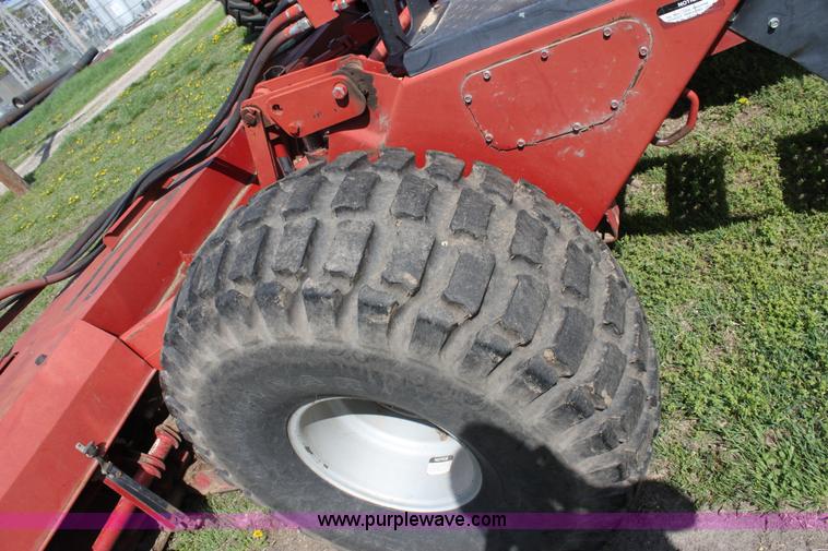 image for item D7573 1999 Case IH 8850 swather