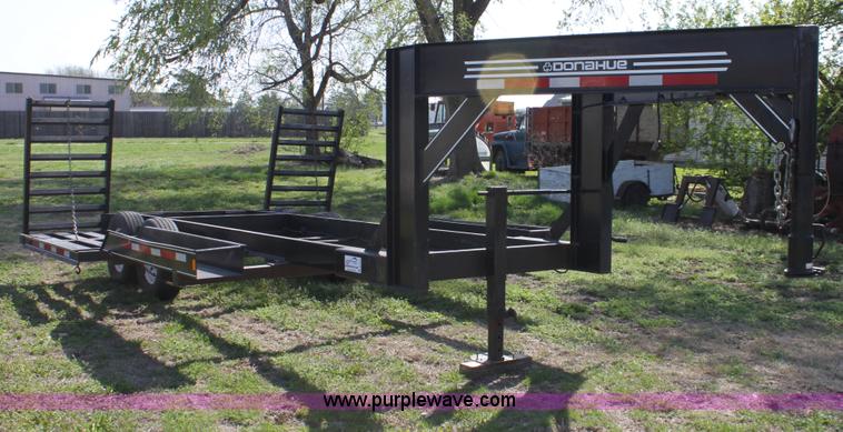 image for item D7574 2003 Donahue EXG160 tandem axle swather trailer