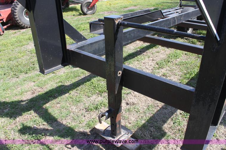 image for item D7574 2003 Donahue EXG160 tandem axle swather trailer