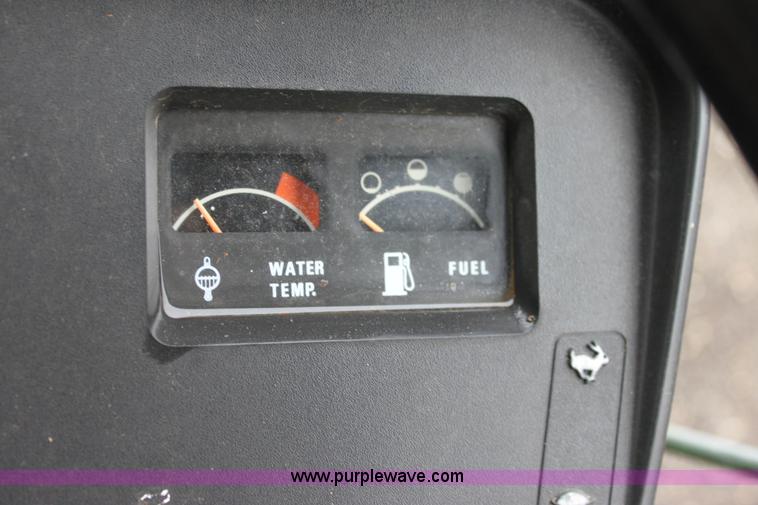 image for item D7671 John Deere 1650 tractor