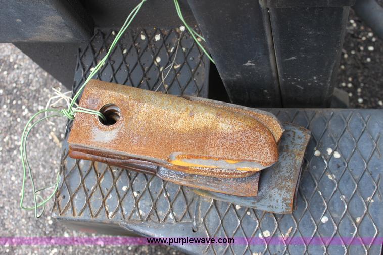 image for item D7674 New Holland 6610 tractor