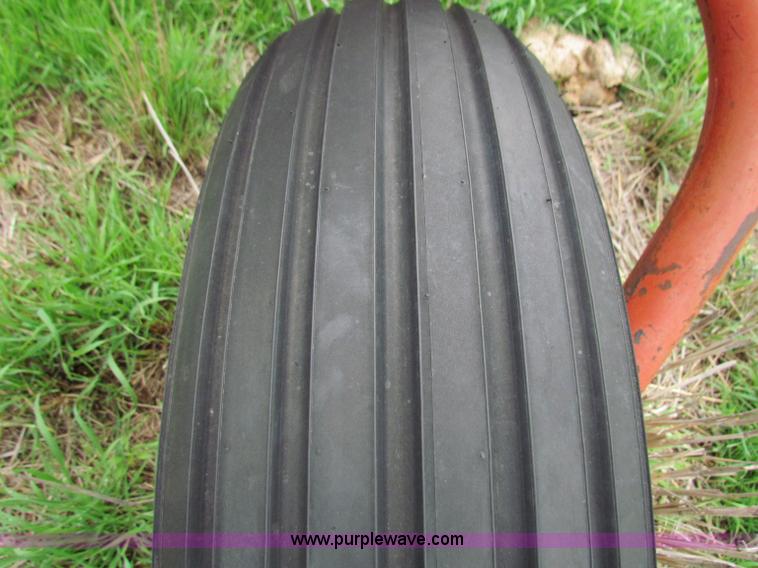 image for item N9047 Wil-Rich 2900MR 10 bottom plow